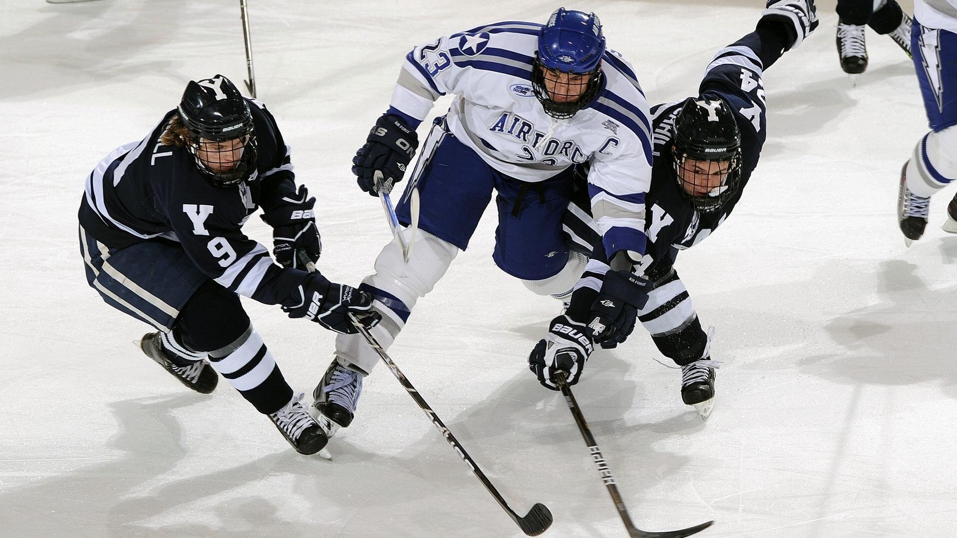 美网险胜温网，兹维列夫刷新纪录，一场定义网球未来的对决